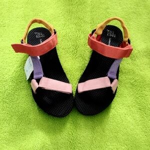 TT Rainbow platform sandal